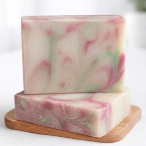 Melon Spritzer I Fresh Melon & Strawberry soap I Summer inspired soap