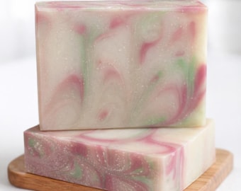 Melon Spritzer I Fresh Melon & Strawberry soap I Summer inspired soap