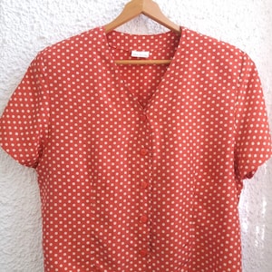 vintage pure silk blouse minimalist 80s polka dots orange dusted color  short sleeve adjustable cordon