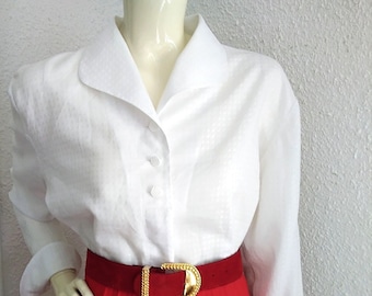 70er Jahre weiße Jacquardbluse Manschettenkragen elegante Frühlingsbluse Button Up Shirt minimalistisches Basic Damenhemd Handmade Classic Shirt