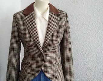 90s does 40s-50s blazer H&M tailored blazer houndstooth blazer british jockey style blazer classic 36 size EU brown beige blazer 6 size US