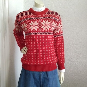 70s DALE OF NORWAY red pullover wool sweater winter knitwear scandinavian jumper norwegian vivid red sweater snowflake pattern 44 size