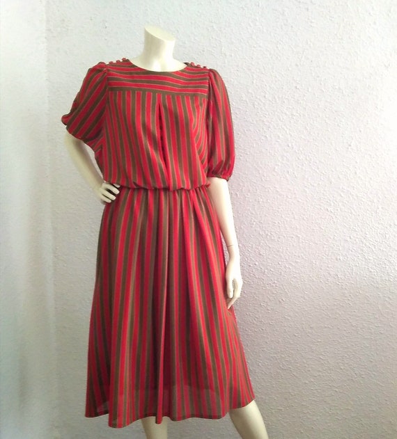 puffy shoulder dress 80s