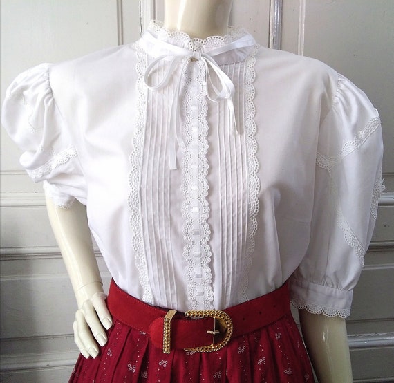 folk blouse baloon puffy sleeve top ribbon open la