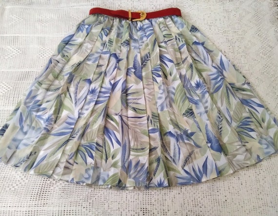 80s pleated skirt accordion skirt summer skirt pop-art skirt neutral colors skirt botanical skirt gathered skirt leaves print romantic skirt