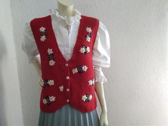 【WHO.A.U】Steve Embroidery Rouge Fit Vest 80s Embroidered Folk Vest V-neck Red Vest Spring Vest