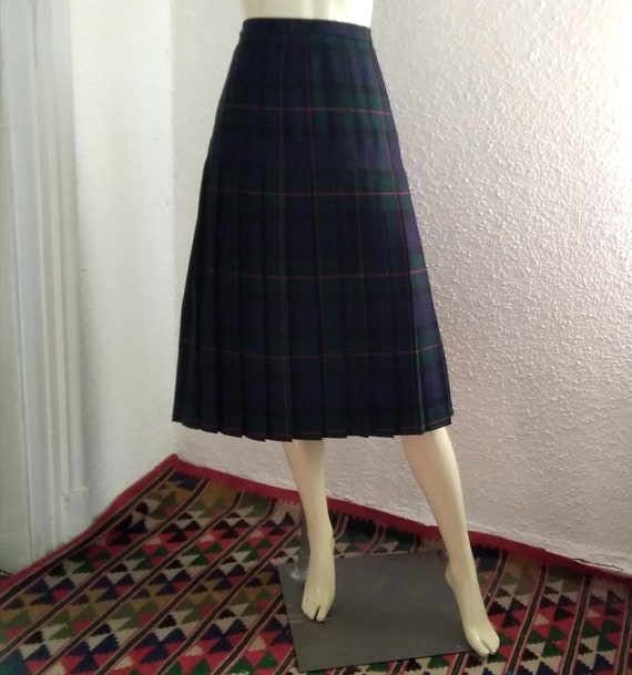 High waisted plaid skirt 80s hotsell
