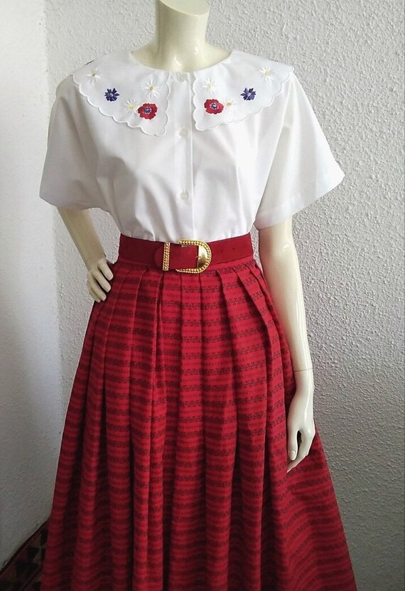 80s embroidered blouse sailor collar statement bl… - image 3