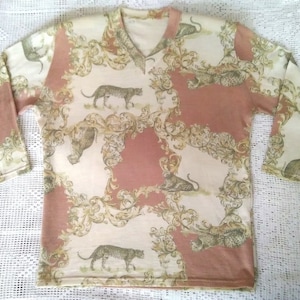 80s pastel spring sweater baroque print tiger print jumper V-neck sweater boxy long jumper flanel fabric padded leopard print sweater