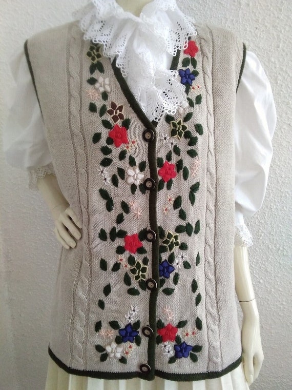 90s embroidered vest floral long knitt vest sprin… - image 1