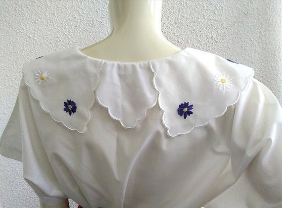 80s embroidered blouse sailor collar statement bl… - image 7