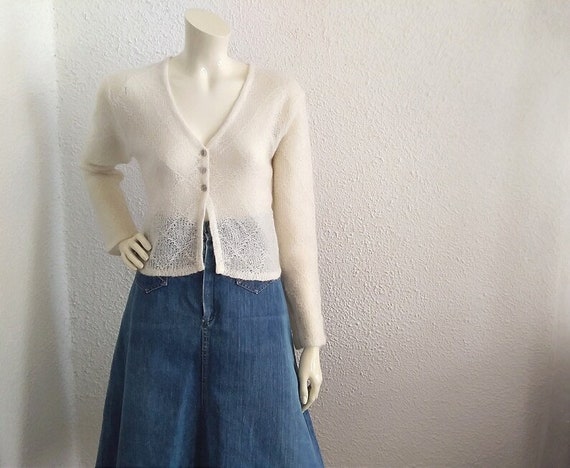 90s JOSIE Delicate Cardigan Neutral Ivory Color Sweater Feminine
