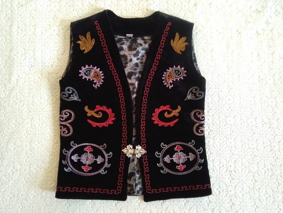 90s Afgan Vest Embroidered Velvet Vest Folk Paisley Vest Oriental