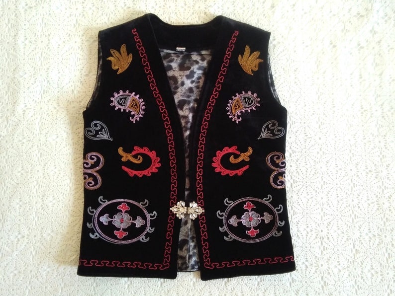90s Afgan Vest Embroidered Velvet Vest Folk Paisley Vest Oriental