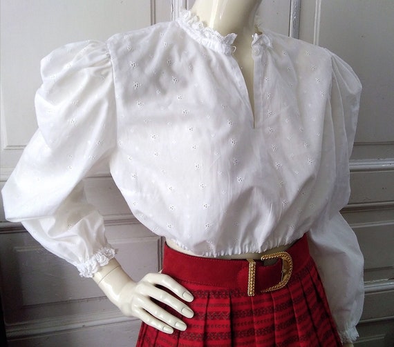 Vintage 1980s Cotton and Lace Victorian Style Blouse