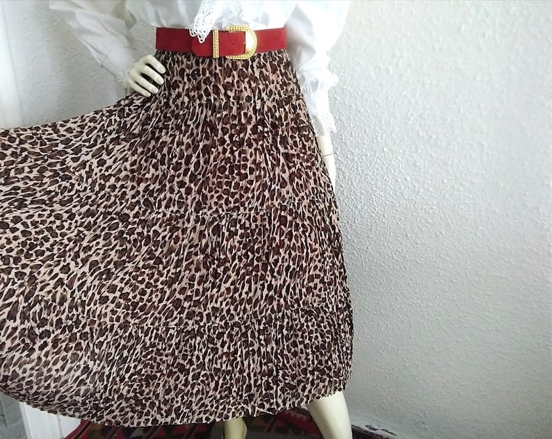 Animal print midi skirt 90s hotsell