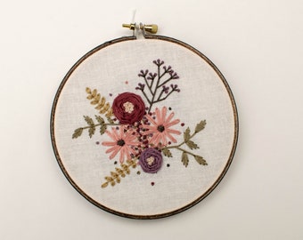 Floral Bouquet on White 5" Embroidery Hoop