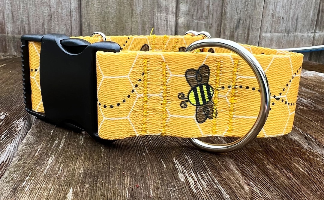 1.5 Inch Wide Dog Collar, Yellow Bee Dog Collar, Honeybee Dog Collar