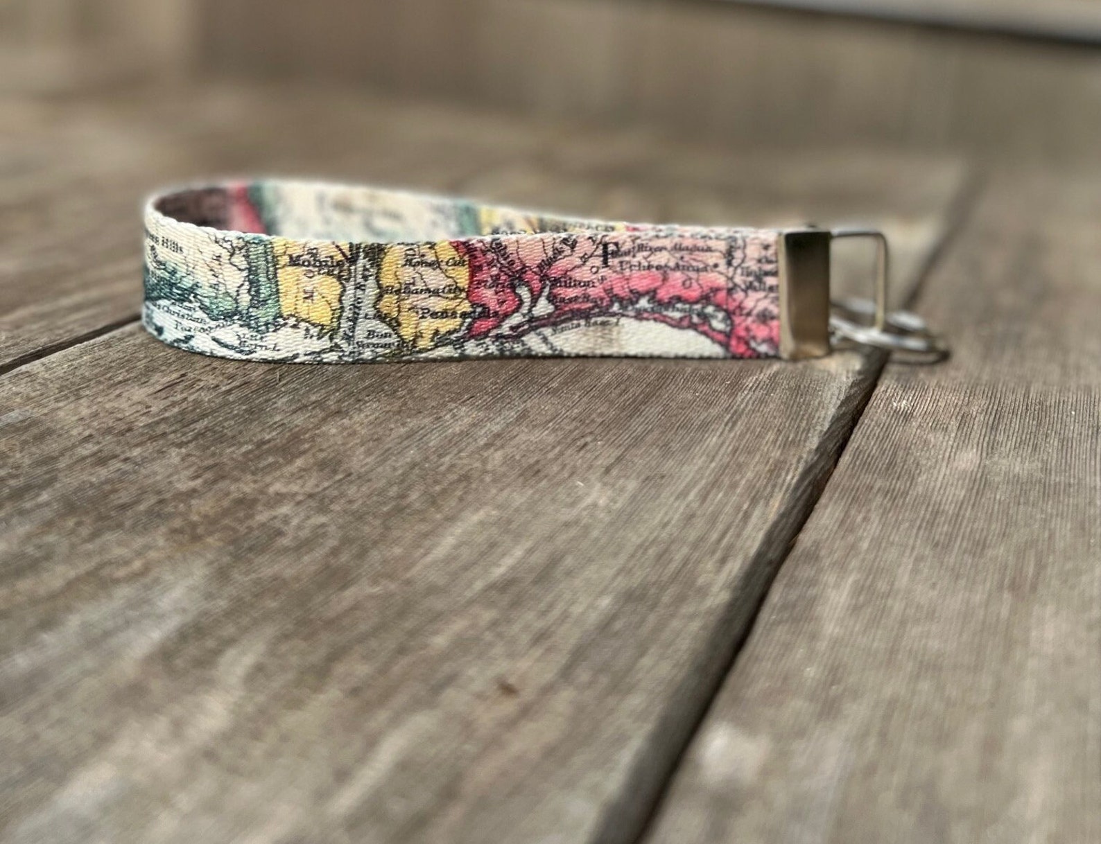 Atlas Map Keychain Wristlet: Nomad Style Key Fob - Etsy