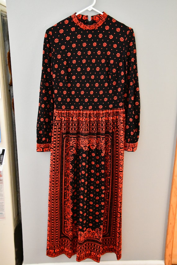 Mr Dino maxi dress sz 12 (modern day 10 m/l)