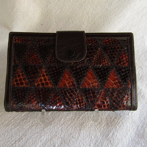 Leather Wallet with Geometric Design  / 4"x6" / 80's & 90's Fashion / Vintage