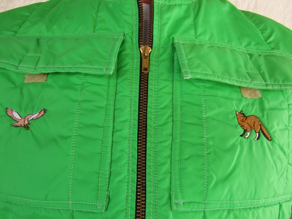 Bright Green Zipper Vest with Embroidered Animals… - image 5