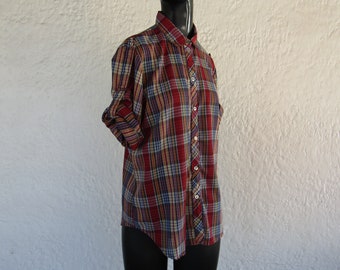 Lightweight Plaid Button Down / Medium / 80's Fashion / Vintage