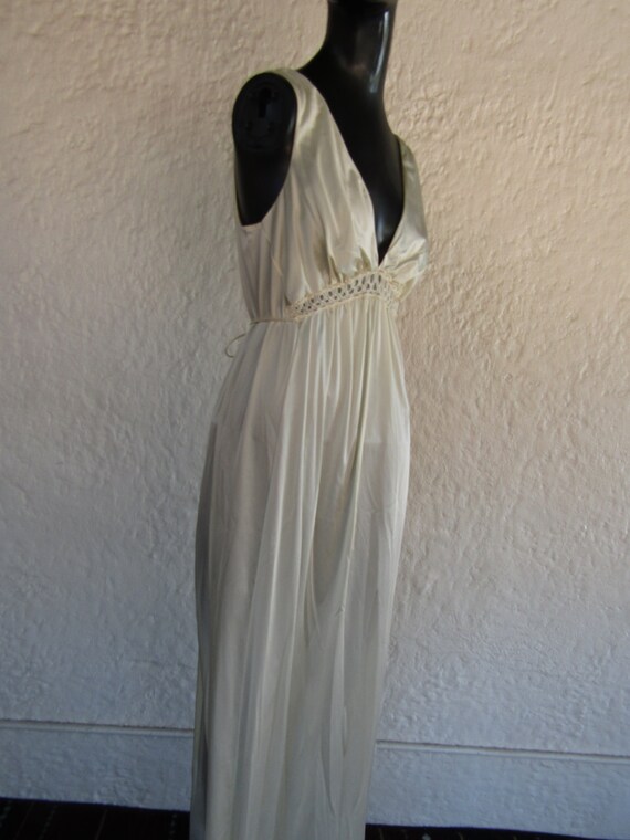 Goddess Nightgown / Small/ Medium/ 70's & 80's Fa… - image 2