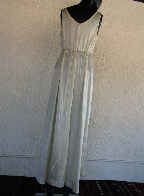 Goddess Nightgown / Small/ Medium/ 70's & 80's Fa… - image 4