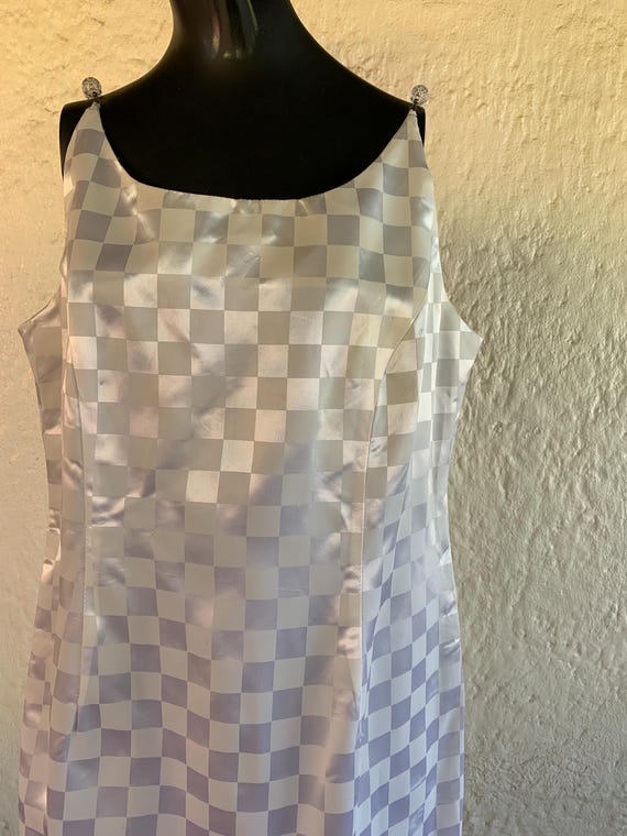 White Shiny Cream Checkerboard Pattern Dress with… - image 5