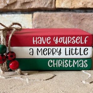 Christmas Mini Book Stack: Tiered Tray Holiday Decor