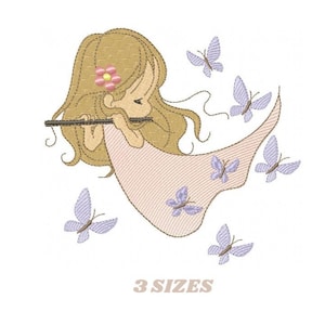 Pode incluir: Um desenho de bordado que apresenta uma menina tocando flauta com borboletas voando ao redor dela. A menina tem cabelo longo e loiro e está vestindo um vestido rosa. As borboletas são roxas e têm um design delicado.