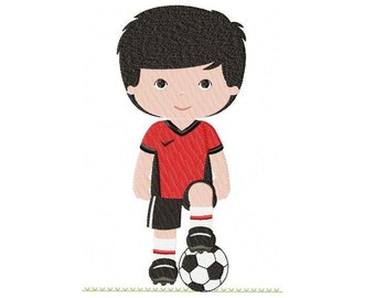 Baby-Stickerei-Designs für Jungen – Fußball-Stickerei-Design, Maschinenstickdatei – Junge mit Ball-Stickerei – Fußballspieler, sofortiger Download