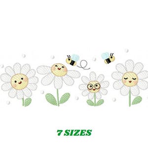 Puede incluir: Diseño bordado con cuatro margaritas sonrientes con centros amarillos y pétalos blancos, junto con dos abejas de dibujos animados. El texto "7 SIZES" se muestra en verde debajo de las flores. El diseño está sobre un fondo blanco.