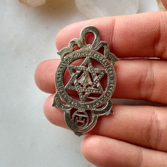 Vintage 1910s Edwardian Masonic Fob Medal or Pend… - image 6