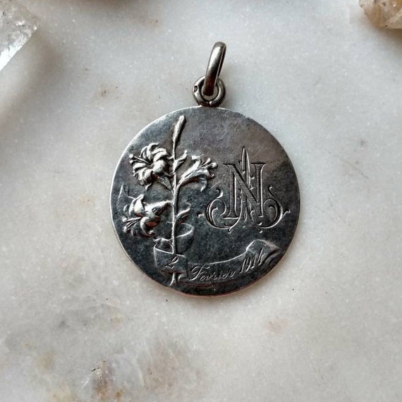 Pretty Antique French Marie Medal Pendant Inscrib… - image 1