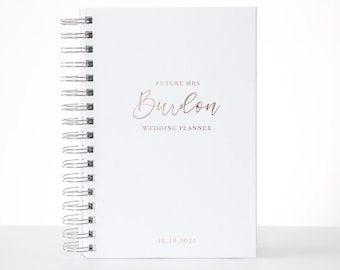 Future Mrs. Wedding Planner Book / Custom Wedding Planner / Real Gold Foil / Wedding Hard Cover Book / Best Friend Wedding Gift to Bride