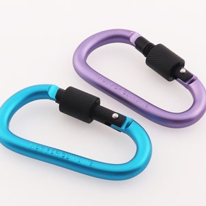 4 psc Blue Carabiner Clip Personalized  Spring Buckle Purple Heavy Duty Aluminum Carabiner Clasp,Carabiner Key Chain Kettle Suspension Tool