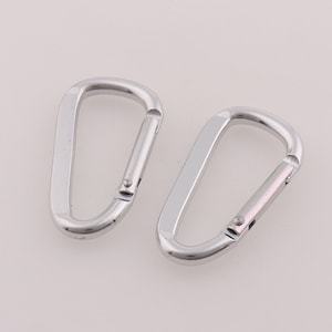 Silver Carabiner Clip Aluminum Carabiner Gated Spring Snap Key Chains Shaped Carabiner Key Ring Aluminum Carabiner Clasp Connector