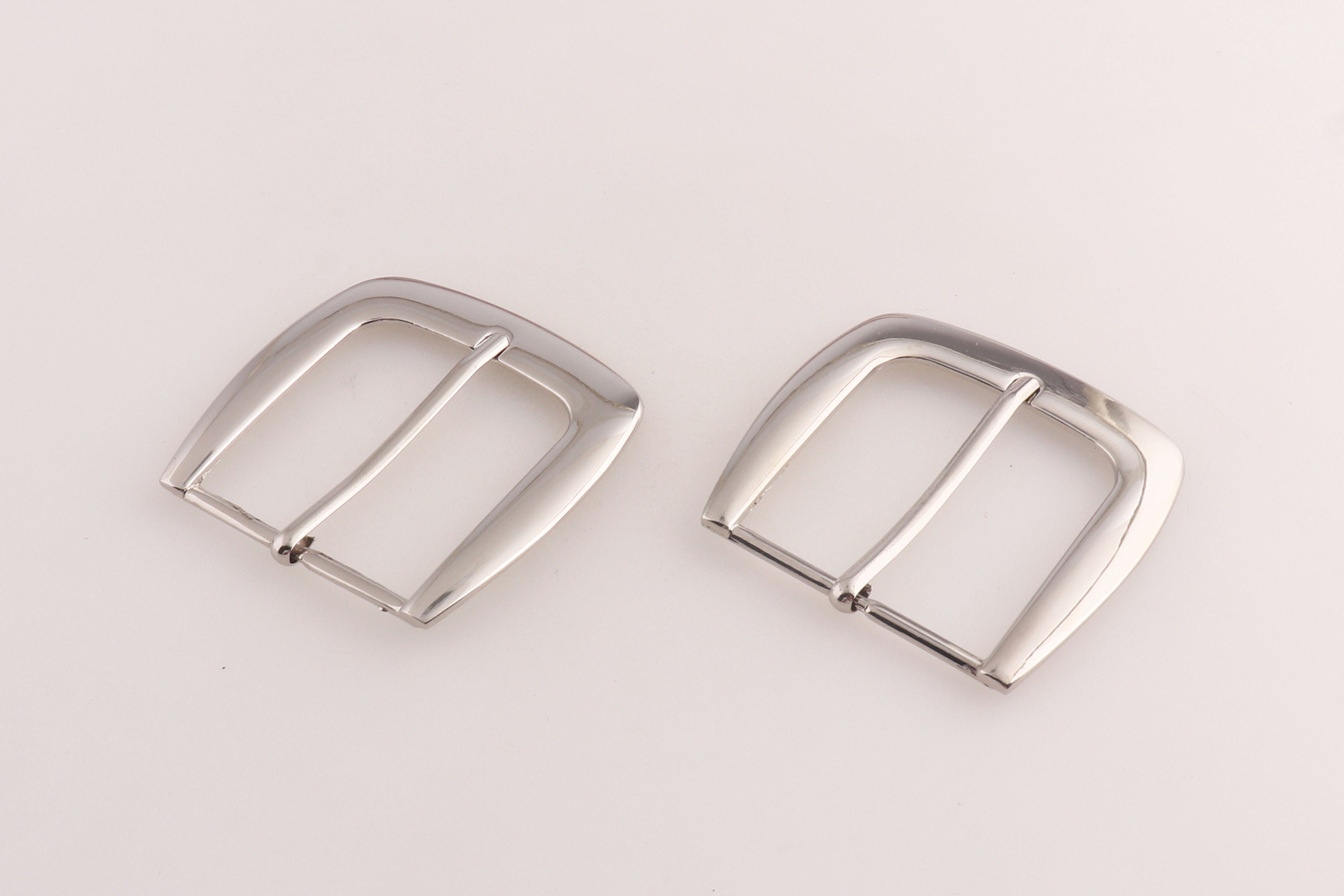 Curved Square Single Prong Belt Buckle – 1.5 Inch (38mm) Width, Solid Chrome Finish - View #2