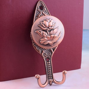 Vintage Hook Decorative Hooks Wall Hooks Antique copper Metal Curtain Tie back Hooks Coat Hangers Shabby Chic French Art Deco Hallway Hook