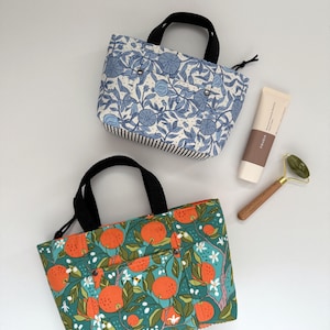 Margot Mini Tote Sewing Pattern + video : Two Sizes, Zipper Closure, (PDF, instant Download)