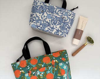 Margot Mini Tote Sewing Pattern + video : Two Sizes, Zipper Closure, (PDF, instant Download)