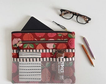 Purse Organizer Sewing Pattern: Zipper Pouch, Tablet Case (PDF Pattern)