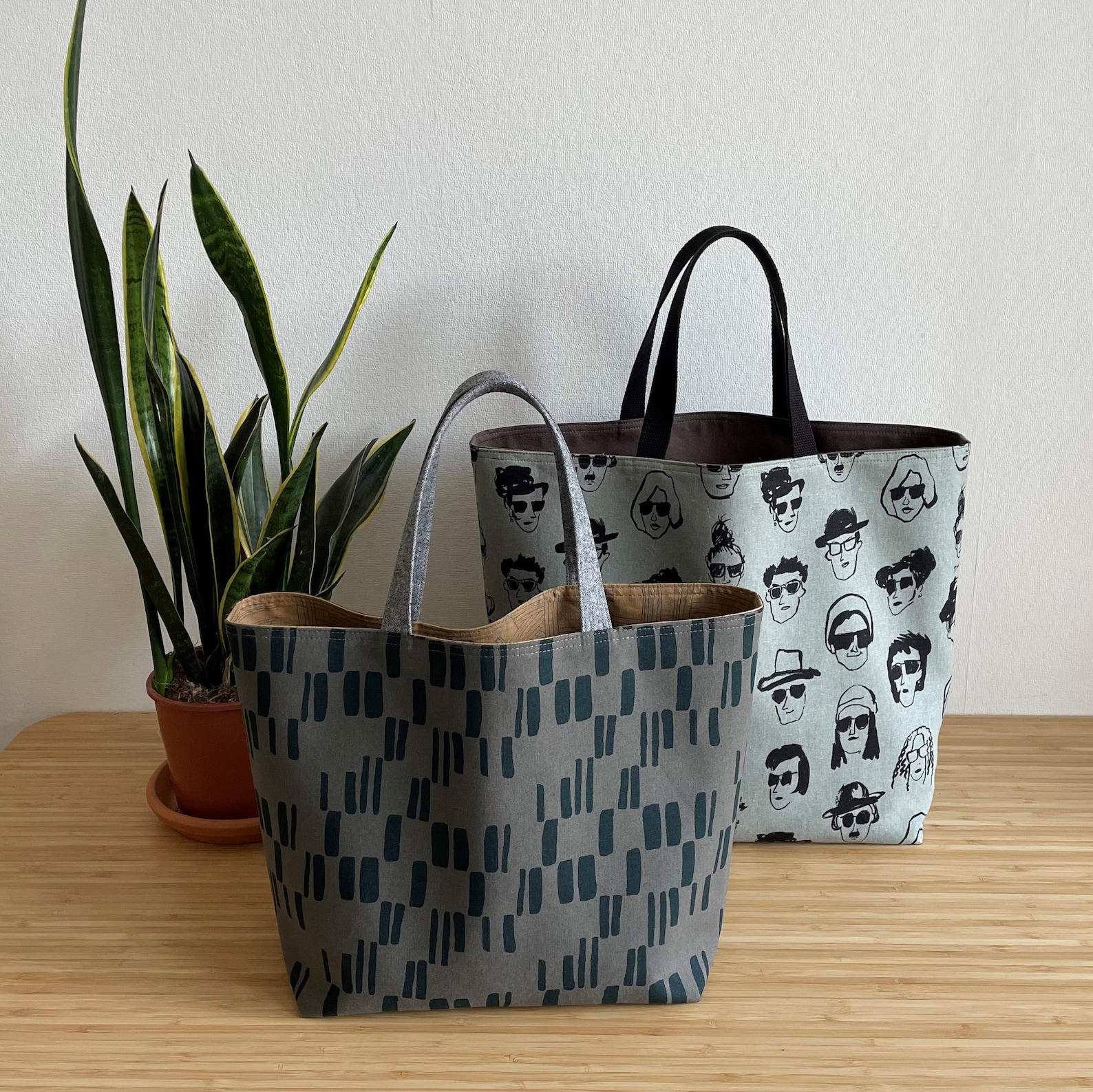 chubby tote bag