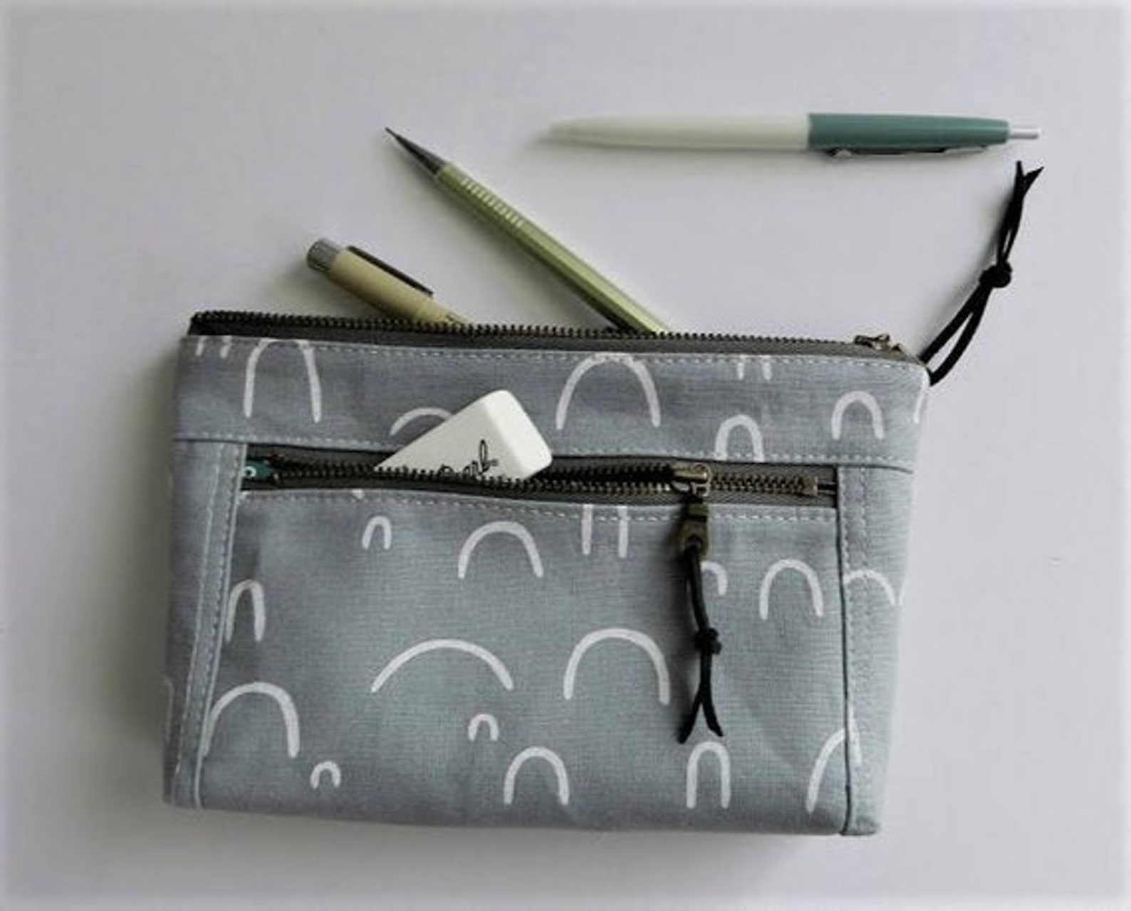 Devon zipper pouch diy pouch patterns pdf pattern instant | Etsy