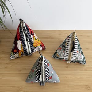 NEW and reworked, Little Pyramid Zipper Pouch, PDF sewing pattern + video tutorial, three sizes, instant download, coin pouch, sotak pattern