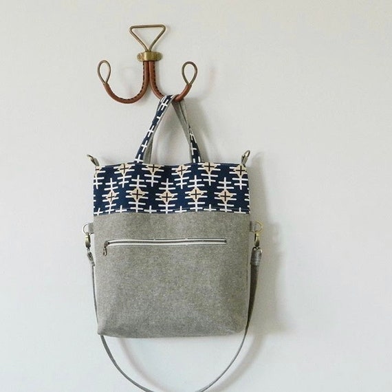 Megan Foldover Tote - PDF Pattern Megan Foldover Tote - PDF Pattern