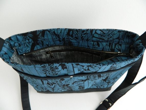 Luisa Crossbody Bag - PDF Pattern Luisa Crossbody Bag - PDF Pattern