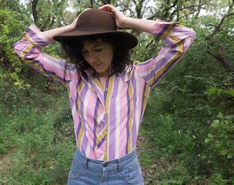 Vintage 70's Pastel button up fitted shirt in satin cotton